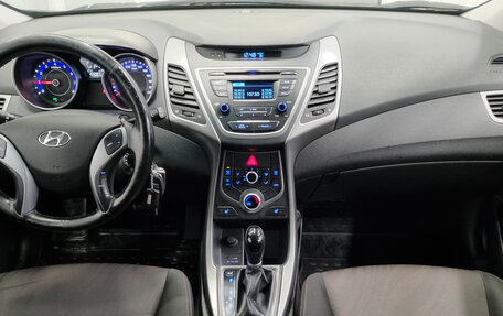 Hyundai Elantra V, 2015 год, 1 230 000 рублей, 5 фотография