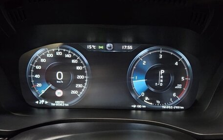 Volvo XC60 II, 2021 год, 3 800 000 рублей, 8 фотография