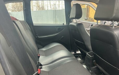 Chevrolet Niva I рестайлинг, 2012 год, 720 000 рублей, 4 фотография