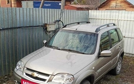 Chevrolet Niva I рестайлинг, 2012 год, 720 000 рублей, 2 фотография