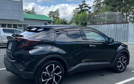 Toyota C-HR I рестайлинг, 2018 год, 1 900 000 рублей, 9 фотография