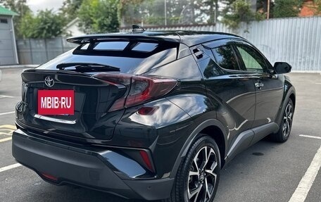 Toyota C-HR I рестайлинг, 2018 год, 1 900 000 рублей, 8 фотография