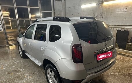 Renault Duster I рестайлинг, 2017 год, 1 500 000 рублей, 4 фотография