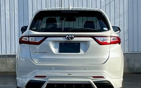 Toyota Harrier, 2019 год, 2 590 000 рублей, 5 фотография