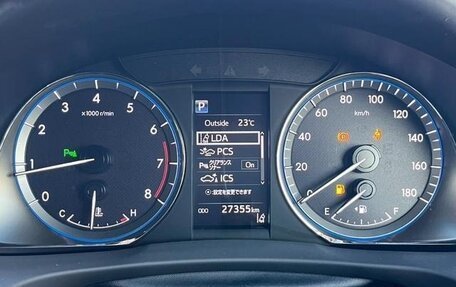 Toyota Harrier, 2019 год, 2 590 000 рублей, 14 фотография