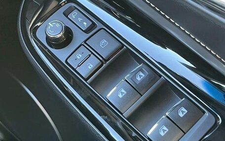 Toyota Harrier, 2019 год, 2 590 000 рублей, 22 фотография