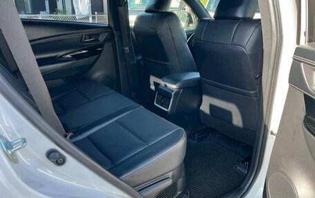 Toyota Harrier, 2019 год, 2 590 000 рублей, 29 фотография