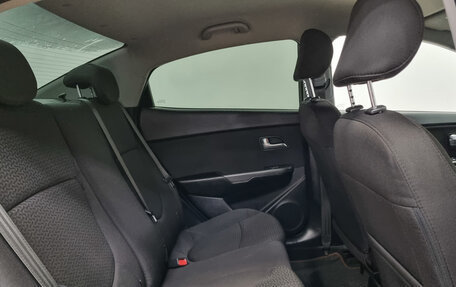 KIA Rio III рестайлинг, 2016 год, 880 000 рублей, 11 фотография