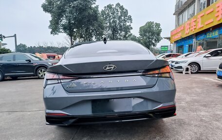 Hyundai Elantra, 2022 год, 1 430 000 рублей, 5 фотография