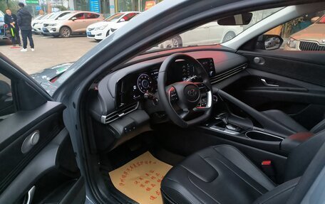 Hyundai Elantra, 2022 год, 1 430 000 рублей, 7 фотография