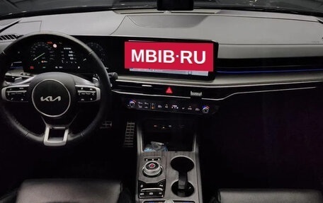 KIA K5, 2024 год, 3 050 000 рублей, 9 фотография