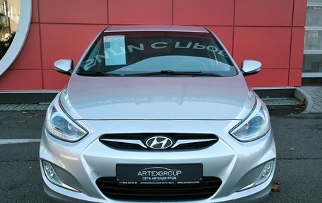 Hyundai Solaris II рестайлинг, 2014 год, 840 000 рублей, 2 фотография