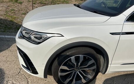 Volkswagen Tiguan II, 2022 год, 2 150 000 рублей, 18 фотография