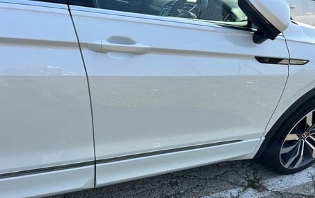 Volkswagen Tiguan II, 2022 год, 2 150 000 рублей, 14 фотография