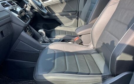 Volkswagen Tiguan II, 2022 год, 2 150 000 рублей, 25 фотография