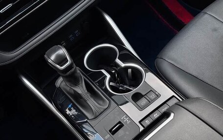 Toyota Highlander, 2022 год, 3 990 000 рублей, 19 фотография