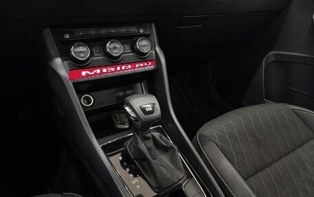 Skoda Karoq I, 2021 год, 2 100 548 рублей, 12 фотография