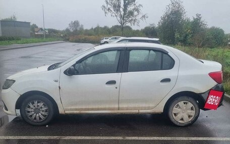 Renault Logan II, 2016 год, 380 000 рублей, 3 фотография
