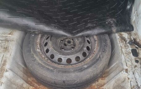 Renault Logan II, 2016 год, 380 000 рублей, 11 фотография