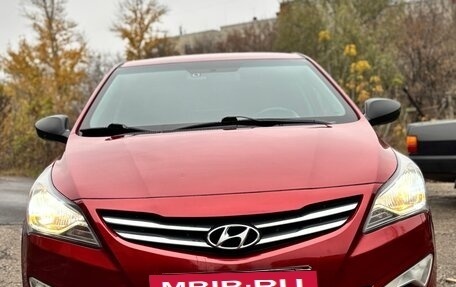 Hyundai Solaris II рестайлинг, 2015 год, 1 079 000 рублей, 2 фотография