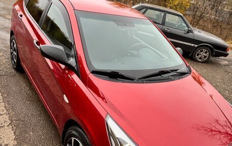 Hyundai Solaris II рестайлинг, 2015 год, 1 079 000 рублей, 7 фотография