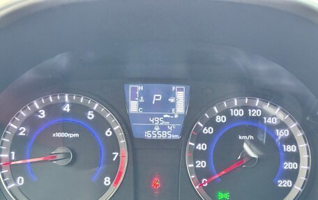 Hyundai Solaris II рестайлинг, 2015 год, 1 079 000 рублей, 40 фотография