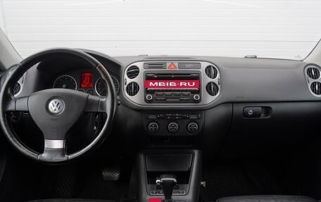 Volkswagen Tiguan I, 2009 год, 999 000 рублей, 11 фотография