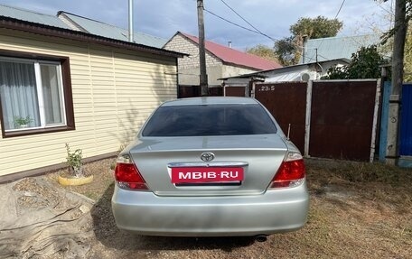 Toyota Camry V40, 2005 год, 1 000 000 рублей, 3 фотография