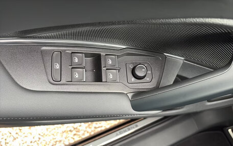 Volkswagen Tiguan, 2025 год, 6 900 000 рублей, 13 фотография