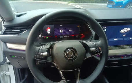 Skoda Octavia IV, 2022 год, 1 960 111 рублей, 13 фотография