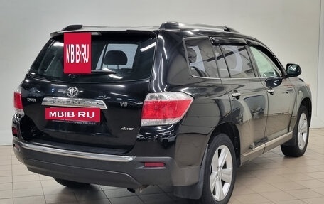 Toyota Highlander III, 2011 год, 1 499 000 рублей, 4 фотография