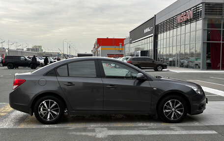 Chevrolet Cruze II, 2011 год, 600 000 рублей, 5 фотография