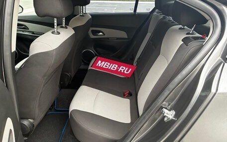 Chevrolet Cruze II, 2011 год, 600 000 рублей, 15 фотография