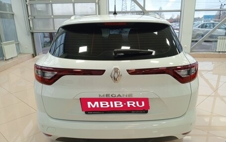 Renault Megane IV, 2018 год, 1 300 000 рублей, 5 фотография