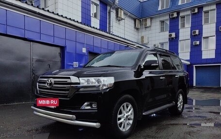 Toyota Land Cruiser 200, 2016 год, 8 200 000 рублей, 2 фотография