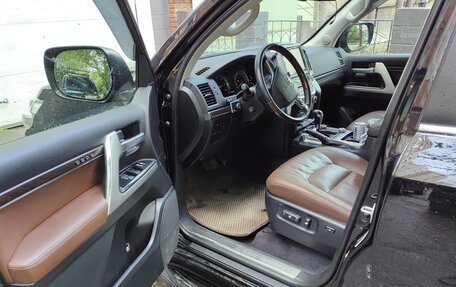 Toyota Land Cruiser 200, 2016 год, 8 200 000 рублей, 7 фотография