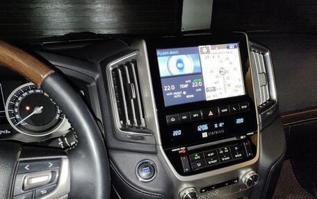 Toyota Land Cruiser 200, 2016 год, 8 200 000 рублей, 11 фотография