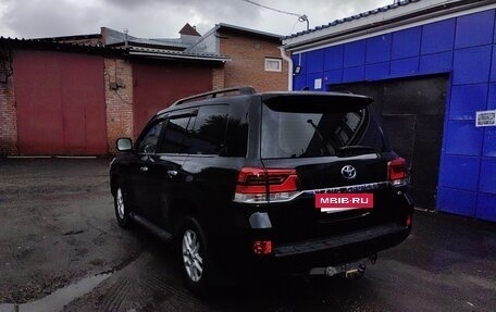 Toyota Land Cruiser 200, 2016 год, 8 200 000 рублей, 6 фотография