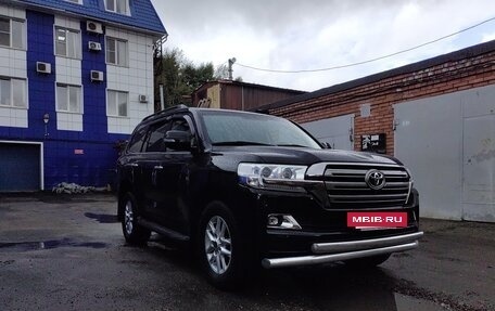 Toyota Land Cruiser 200, 2016 год, 8 200 000 рублей, 4 фотография