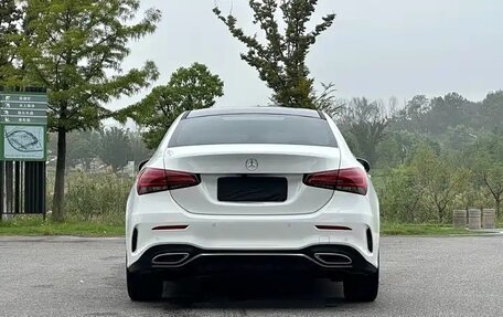 Mercedes-Benz A-Класс, 2022 год, 2 160 000 рублей, 4 фотография