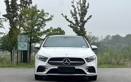 Mercedes-Benz A-Класс, 2022 год, 2 160 000 рублей, 2 фотография