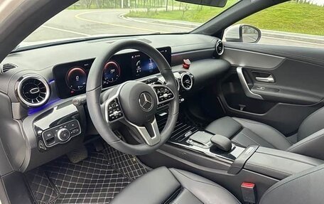 Mercedes-Benz A-Класс, 2022 год, 2 160 000 рублей, 8 фотография