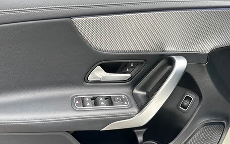Mercedes-Benz A-Класс, 2022 год, 2 160 000 рублей, 14 фотография