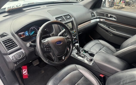 Ford Explorer VI, 2018 год, 2 699 000 рублей, 9 фотография