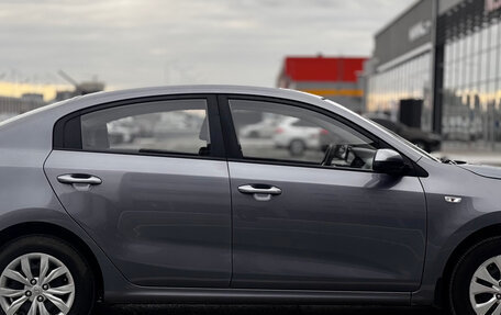 KIA Rio IV, 2018 год, 1 050 000 рублей, 5 фотография