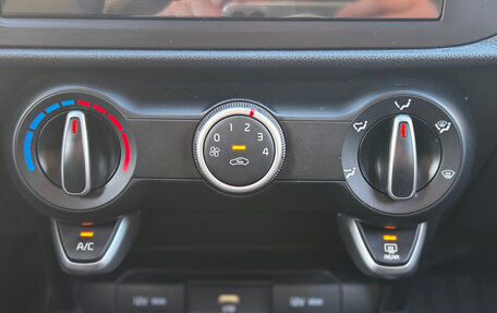 KIA Rio IV, 2020 год, 1 700 000 рублей, 15 фотография