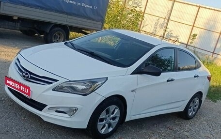 Hyundai Solaris II рестайлинг, 2016 год, 770 000 рублей, 1 фотография