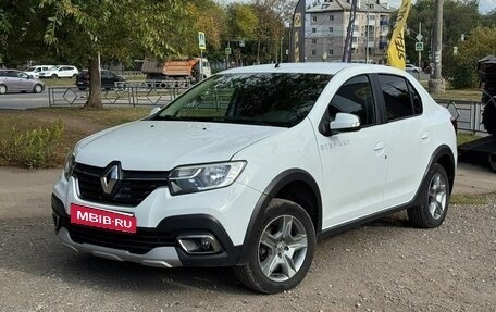 Renault Logan II, 2020 год, 880 000 рублей, 1 фотография