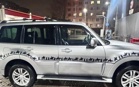 Mitsubishi Pajero IV, 2018 год, 3 000 000 рублей, 1 фотография