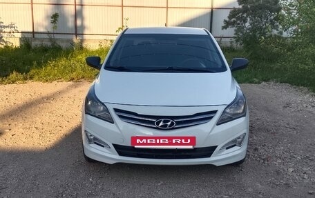 Hyundai Solaris II рестайлинг, 2016 год, 770 000 рублей, 5 фотография
